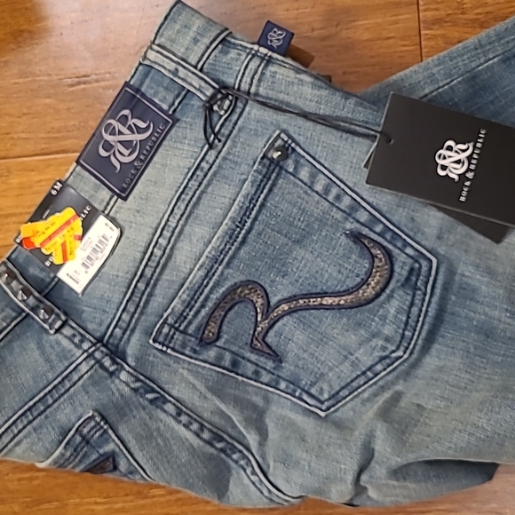 NWT Rock Republic Boot Cut Jeans - Picture 2 of 3